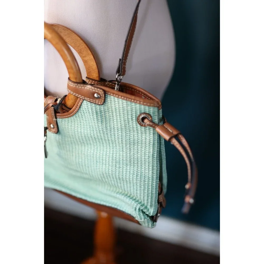 VTG Fossil 1954 Classic Seafoam Green Woven Rattan Wood Handles Strap Bag Purse
